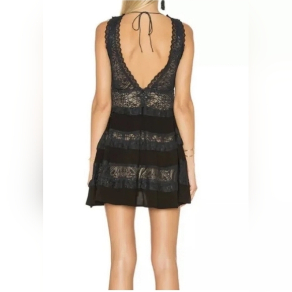 For Love&Lemons Black Lola Rose Dress Size Small - Picture 2 of 14